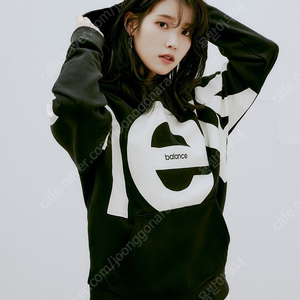 뉴발란스 아이유 유니 Uni Nb Athletics Out Of Bounds 후드티 | 티셔츠/캐쥬얼의류 | 중고나라