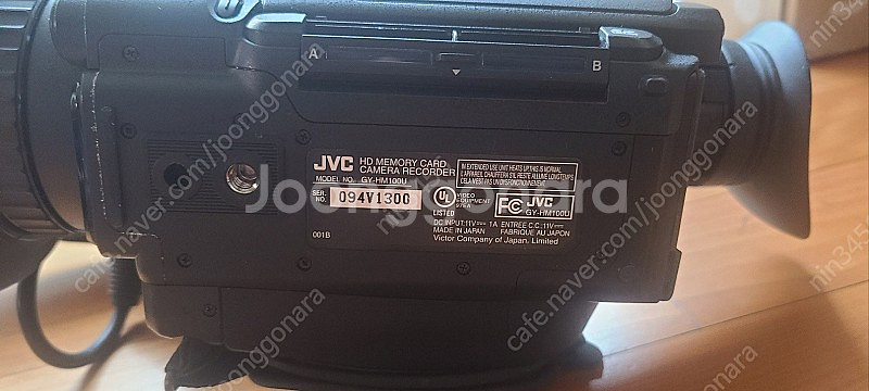 JVC GY-HM100U 캠코더+SONY 핸디캠 삼각대...--4