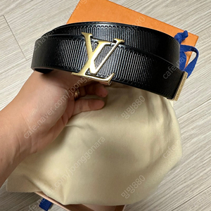 LV 이니셜 꾸뛰르 벨트 20 MM