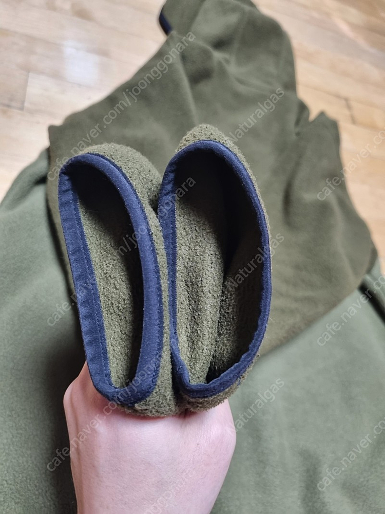 파타고니아 신칠라 후드집업 카키 M사이즈--3