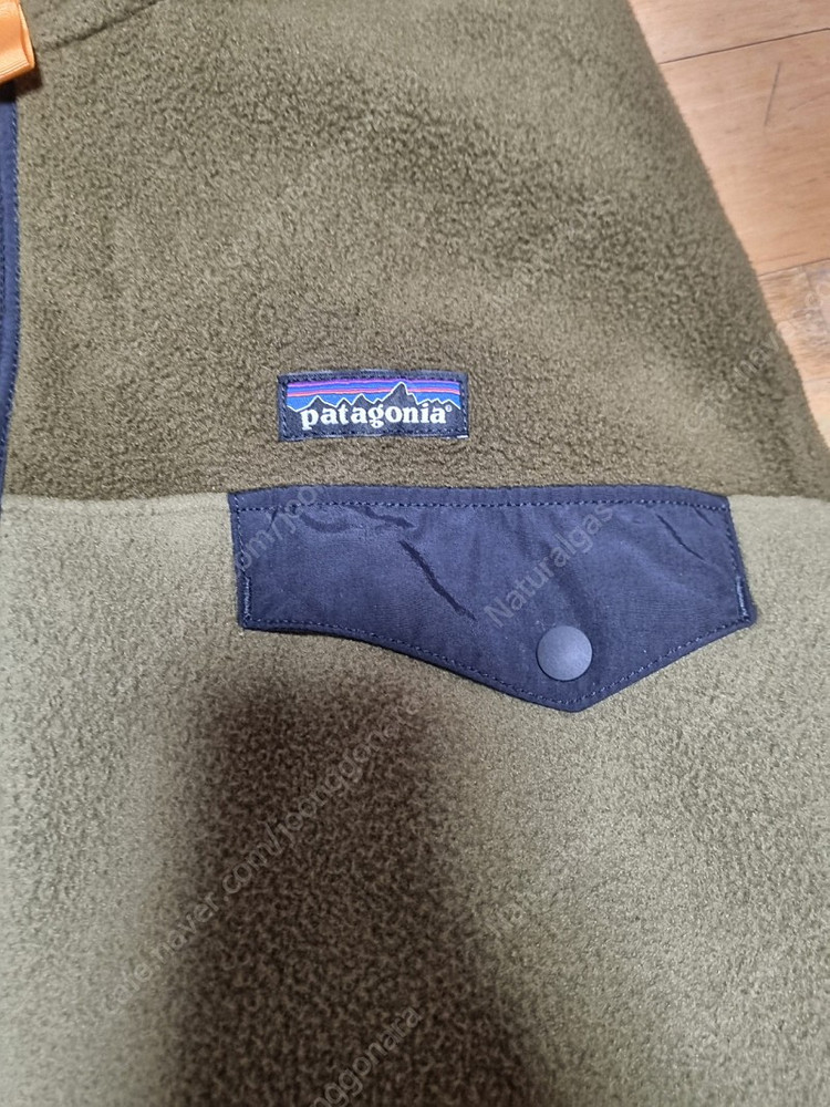 파타고니아 신칠라 후드집업 카키 M사이즈--5