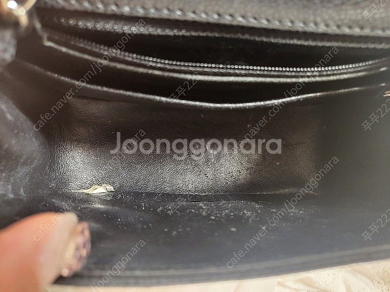 샤넬 쁘띠삭 캐비어 블랙--5