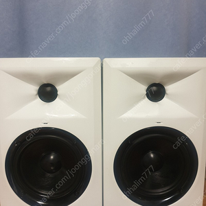 JBL LSR305 모니터스피커 화이트 모니터링스피커