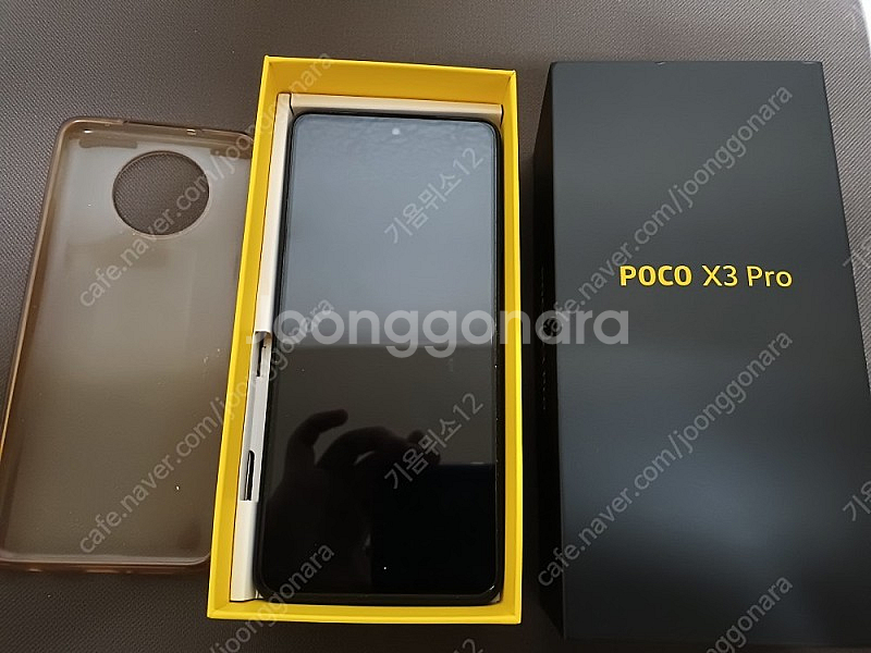 포코x3pro 17만원에 판매합니다--0