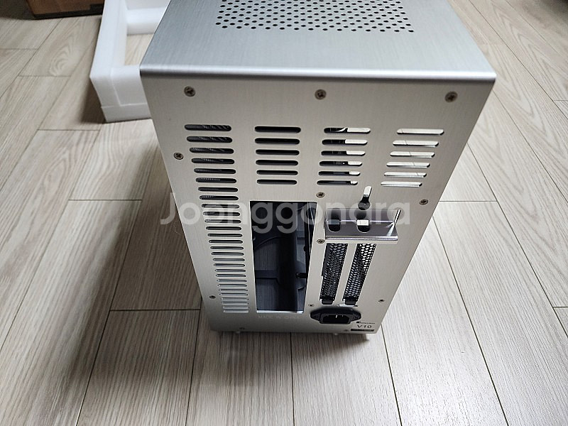 JONSBO V10 미니 ITX 알루미늄 케이스--2