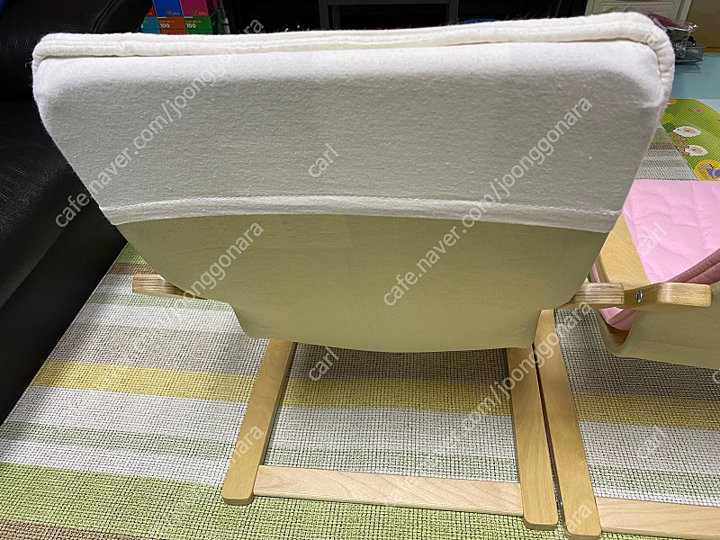 이케아 어린이 암체어 포엥 팝니다.(2개 일괄 판매)--6