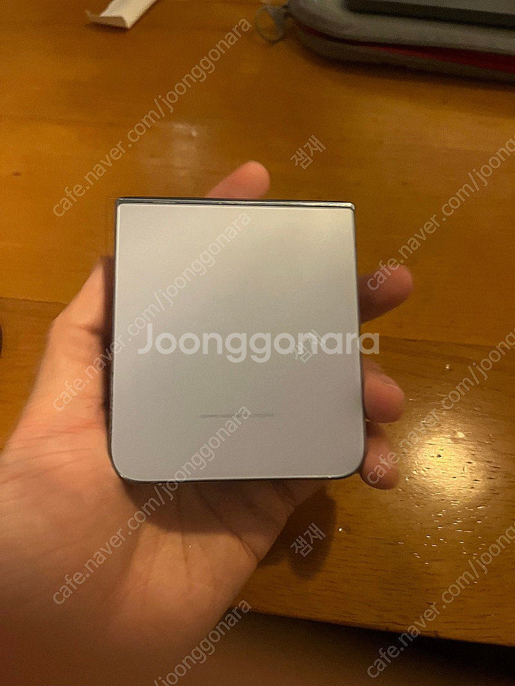 갤럭시z플립4 256기가 자급제 블루 새상품급 팝니다--5
