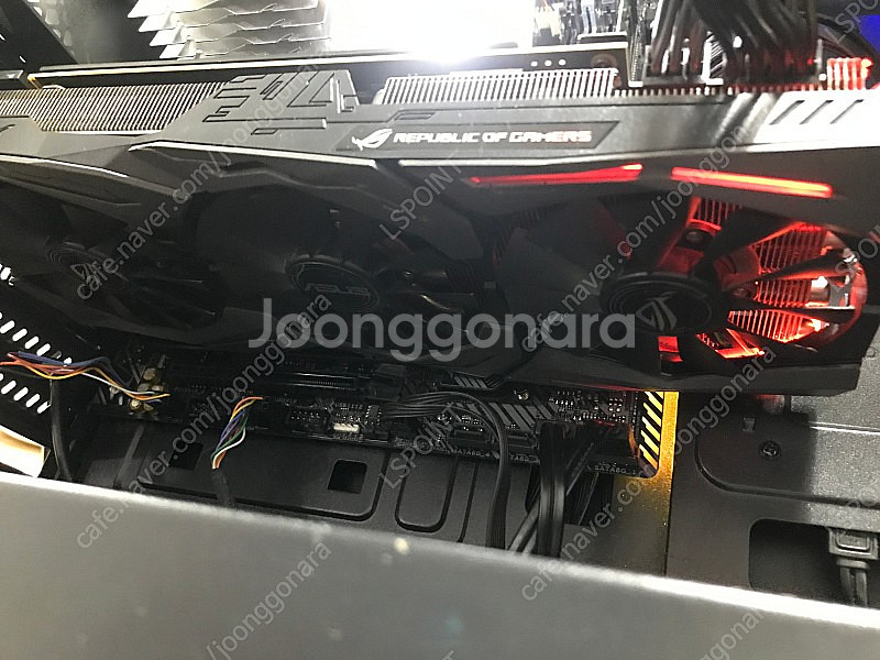 asus rog strix gtx1080 팝니다--0