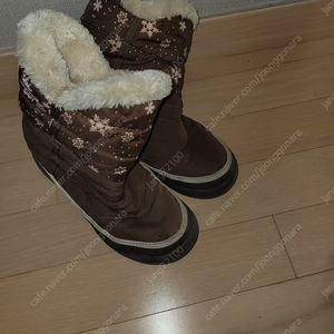 호킨스 200사이즈 패딩부츠 판매합니다