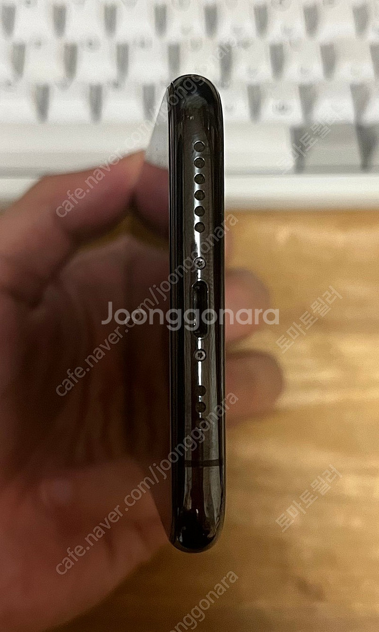 아이폰 11프로 256GB 자급제 스페이스그레이 배터리...--2