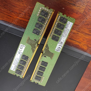 삼성전자 DDR4-3200 (8GB) 2개