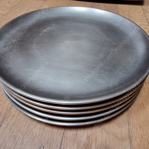 유기그릇 원형접시 판매합니다.