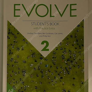 evolve student's book 2 책 팝니다.