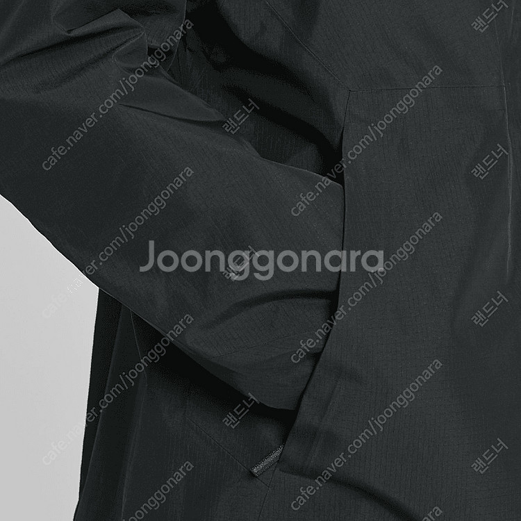 아크테릭스 베일런스, 모니터 코트 블랙 M--5