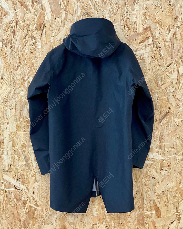 아크테릭스 베일런스, 모니터 코트 블랙 M--7