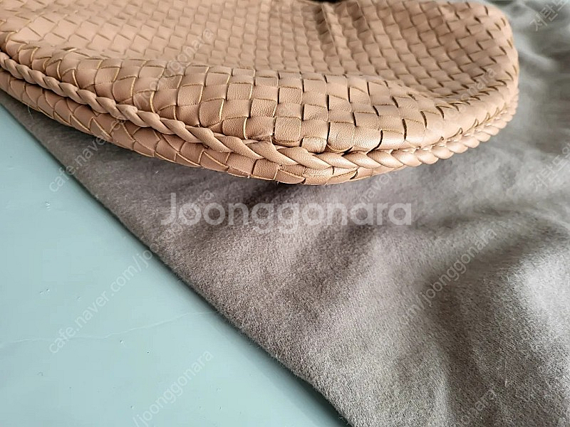보테가베네타 조디백 라지사이즈임 정품--1