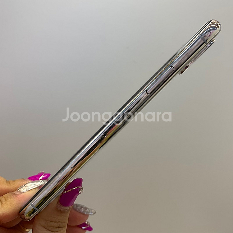 99868 아이폰XS 실버 64GB 판매합니다--4