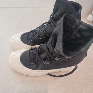 샤넬방한부츠 240