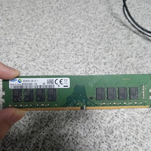 삼성 8GB PC4-2133 램