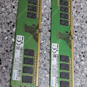 RAM(8기가) / SSD(250기가)
