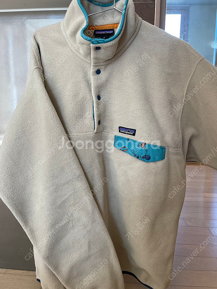 파타고니아 신칠라 M사이즈 판매합니다.--0