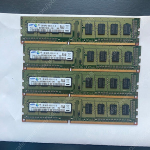 DDR3 10600U 2GBx4개