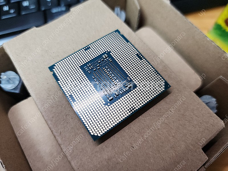 인텔 i5 9400f cpu, 쿨러 팝니다.--2