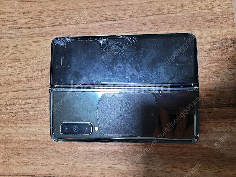 갤럭시 폴드1 512g 판매합니다--2
