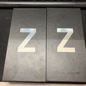 부산 갤럭시Z플립3 크림 미개봉 새상품 단말기 자급제 75만원