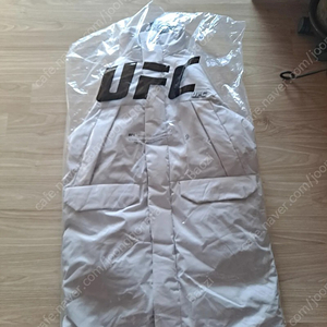 UFC 구스 몬스터 파카