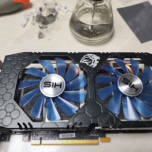 라데온 his rx570 4GB 팝니다 서멀재도포 완