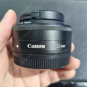 EF-M 22mm F2 STM 14만원 팝니다