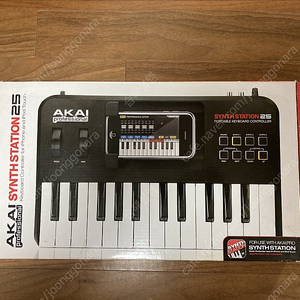 AKAI Synthstaion 25 아이폰 도킹