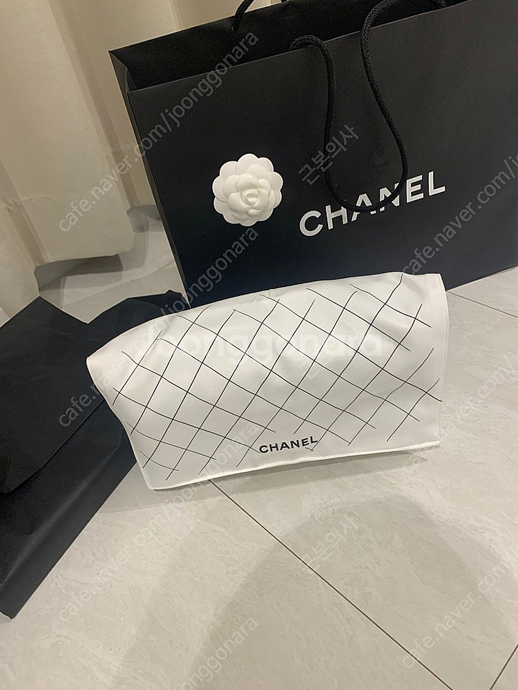 샤넬 클미 언박싱 새제품 클래식 미디움 캐비어 베이지--1