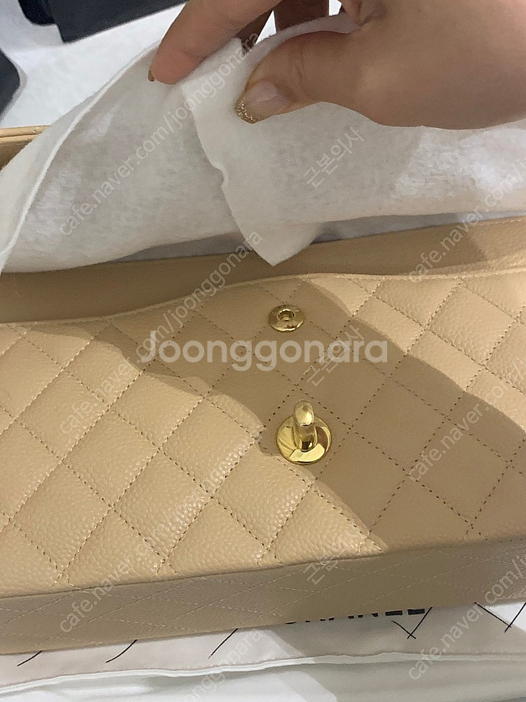샤넬 클미 언박싱 새제품 클래식 미디움 캐비어 베이지--8
