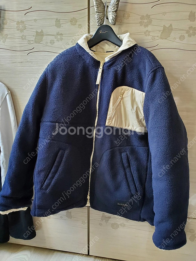 배럴 양면 숏패딩 s사이즈--0