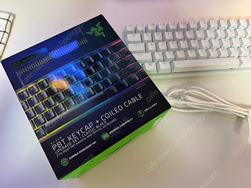 레이저 헌츠맨 미니 적축 화이트 + 블랙키캡세트 + 팜래스트 일괄 팝니다.--6