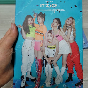 itzy 1집앨범 ICY cd 있지