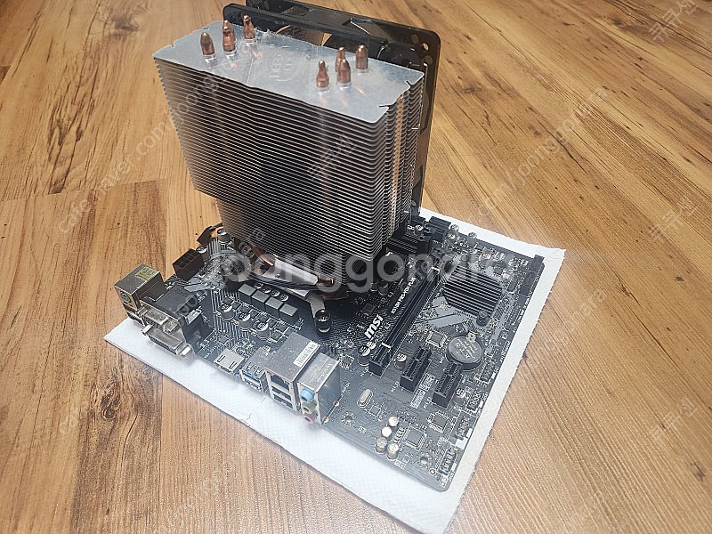 8700k + h310m pro 딥쿨 쿨러 팝니다.--1