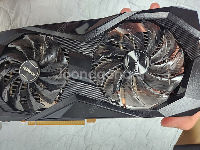 (풀박스 신품급) 라데온 RX 6600 CHALLENGER D D6 8GB 그래픽카드 팝니다.--3