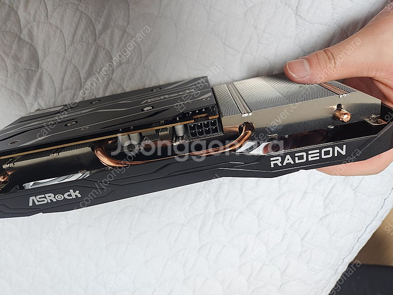 (풀박스 신품급) 라데온 RX 6600 CHALLENGER D D6 8GB 그래픽카드 팝니다.--4