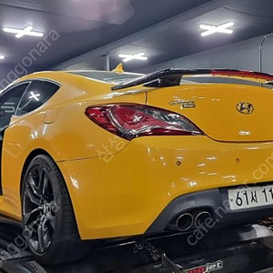 2009년식 제네시스쿠페 p 등급 MT 순정 브렘보 차량 판매합니다