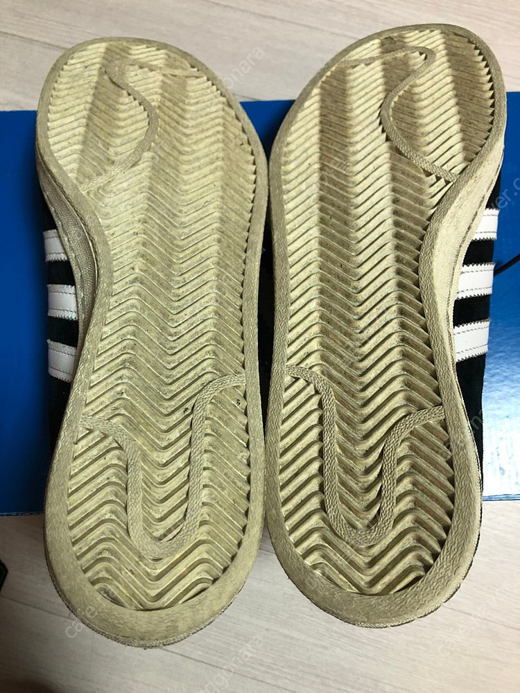 아디다스 캠퍼스80s 275 판매합니다.--4