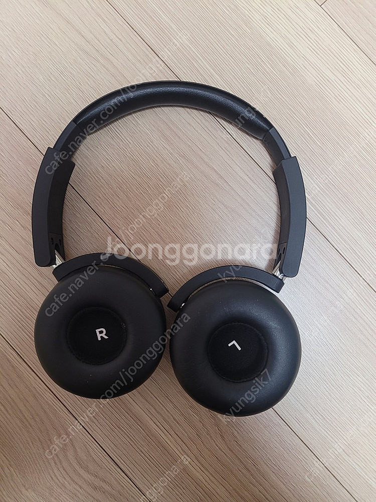 AKG Y60 블루투스 헤드폰--1