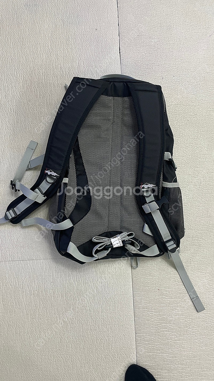 새제품)팀버라인 등산가방 팝니다. 등산용품--1