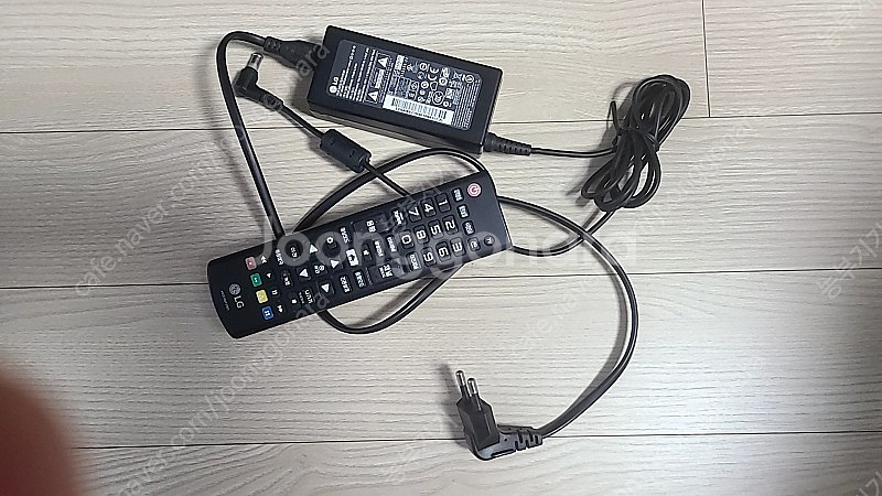 FHD IPS 27인치 LG M2752 TV겸용 모니터...--4