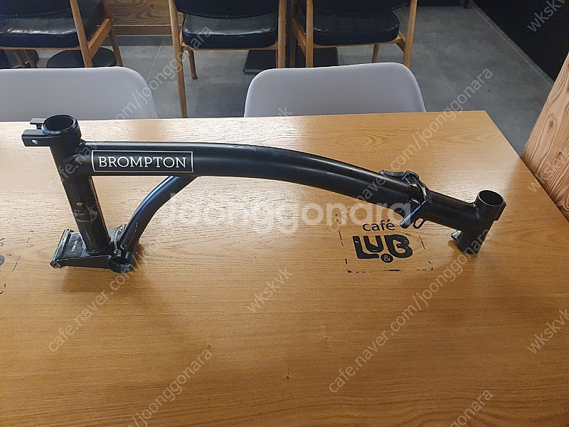 브롬톤 블랙 2014 메인프레임 70만--4