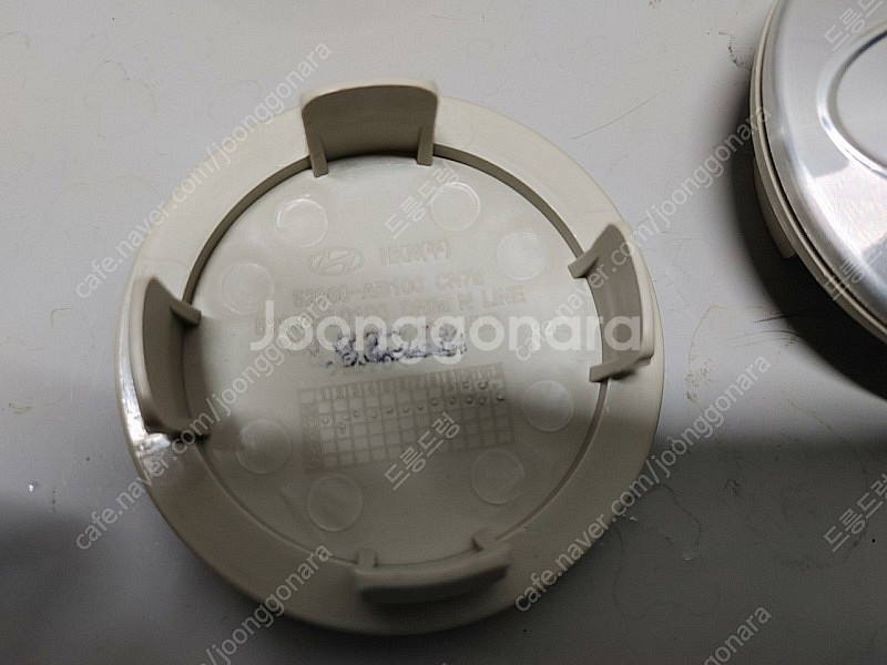 현대휠캡 4개--1