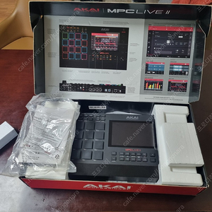 akai mpc live2+덱세이버 판매