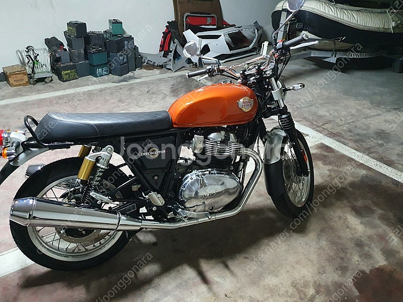 로얄엔필드 인터셉터 650 팝니다 21년식 2000km--6